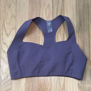Rhone Defy Sports Bra in Dark Plum
